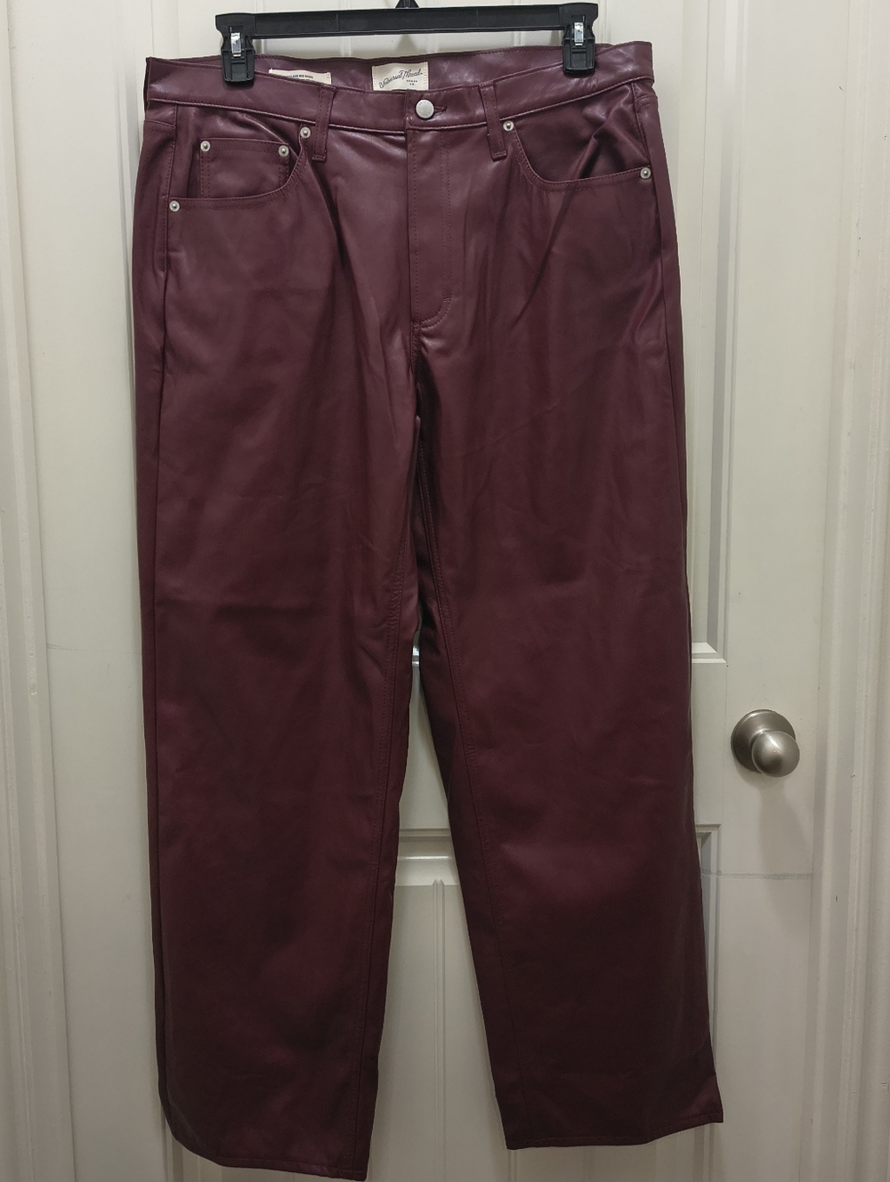 Universal Thread Mid-Rise 90s Baggy Faux Leather Pants Size 14 NWT Burgundy Wine